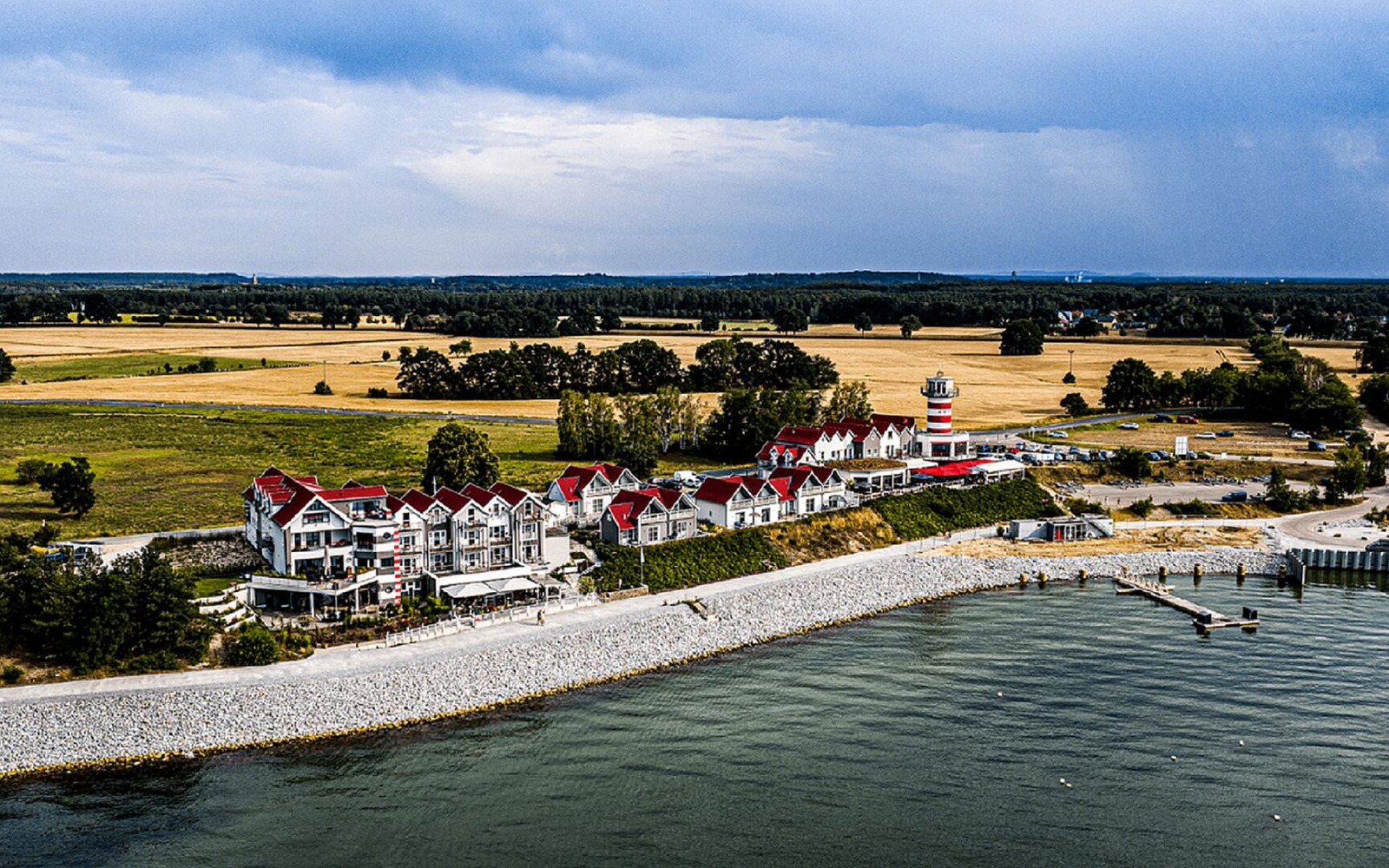 Luftbildaufnahme der Hotelanlage, Foto: Veit Burmeister