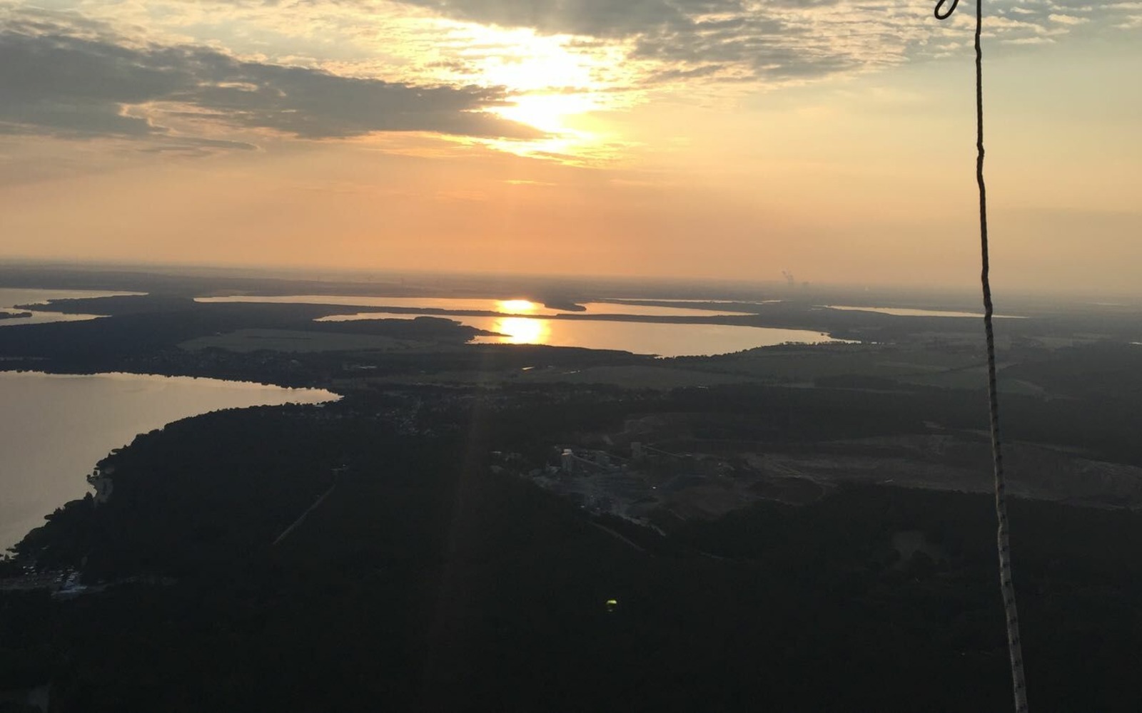 Sonnenuntergang über dem Partwitzer See, Foto: Susann Noack-Bannert, Lizenz: Ballon-Abenteuer