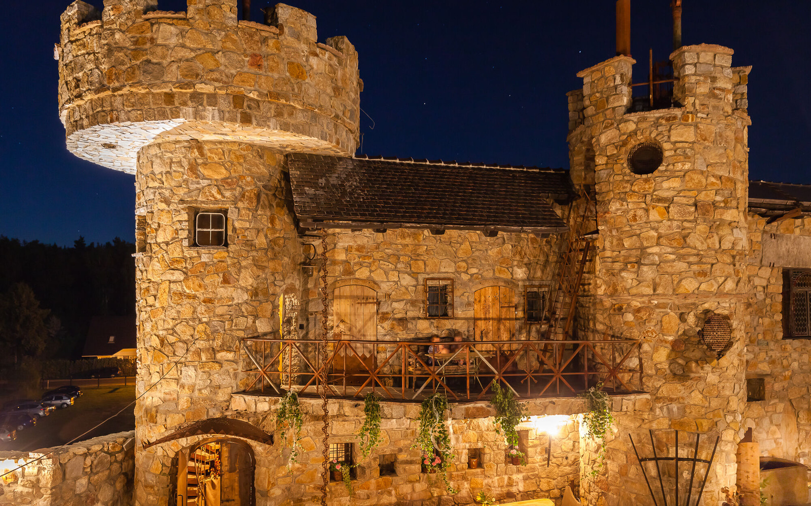 Innenhof Aussichtsturm, Foto: Torsten Kellermann, Lizenz: Jakubzburg Mortka