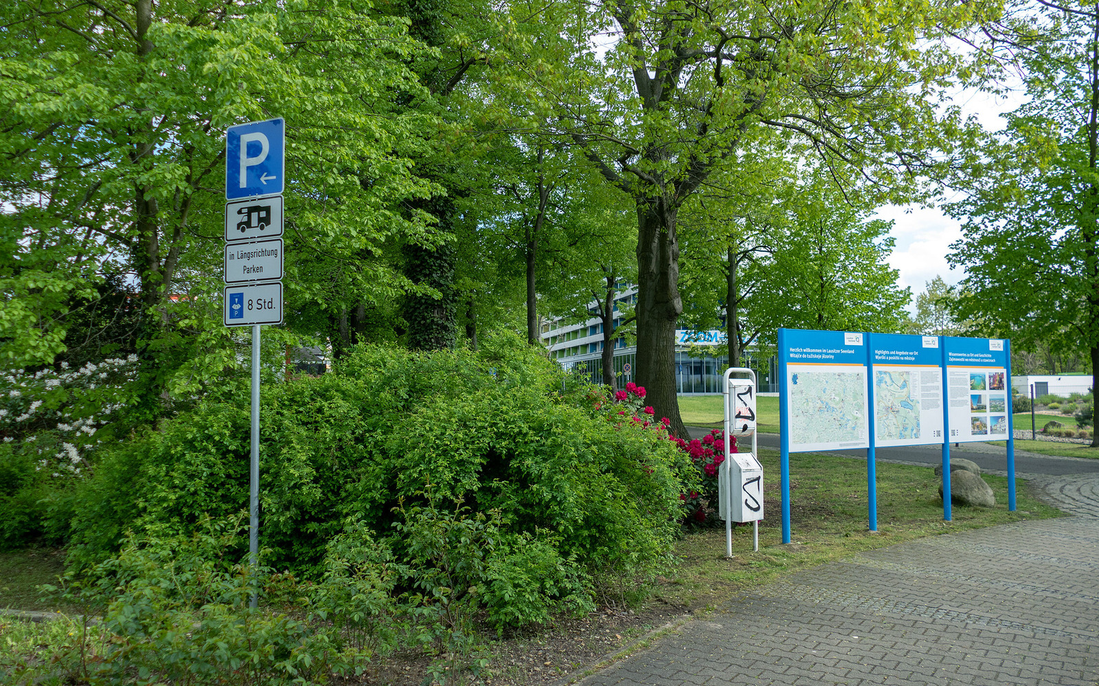 RV park at the parking lot Albert-Einstein-Straße, Foto: Dana Kersten, Lizenz: Tourismusverband Lausitzer Seenland e.V.