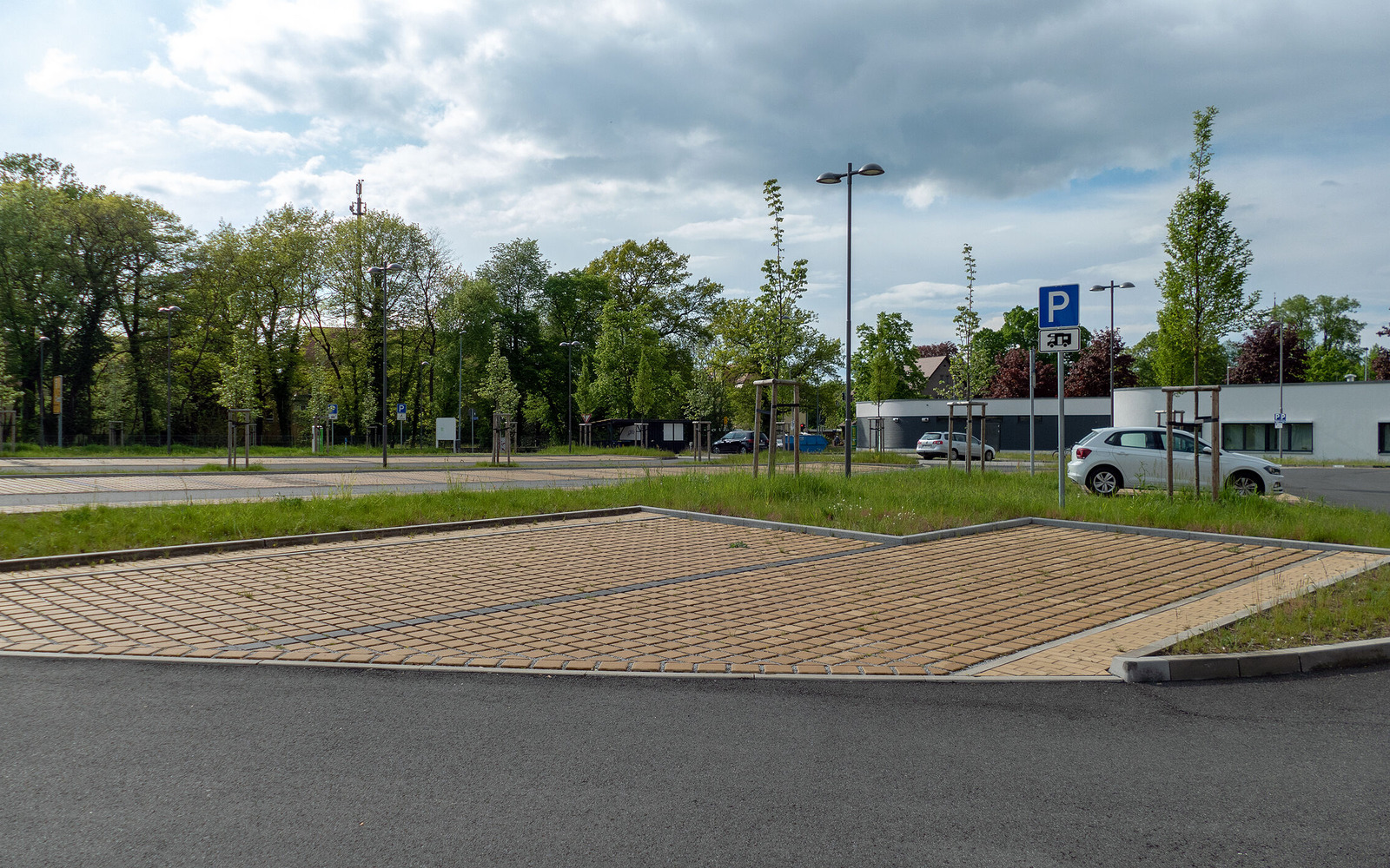 Motorhome parking at the parking lot Pforzheimer Platz Platz, Foto: Dana Kersten, Lizenz: Tourismusverband Lausitzer Seenland e.V.