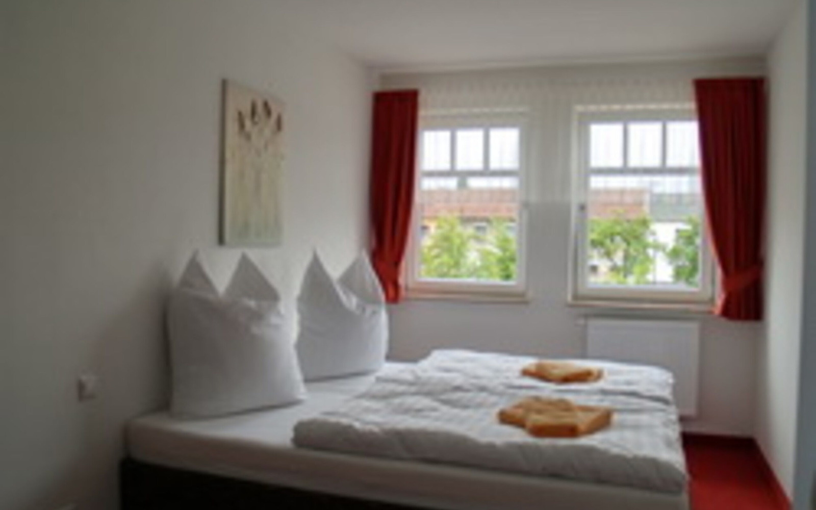 Schlafzimmer kleine Ferienwohnung, Foto: Ferienhof Radlerslust