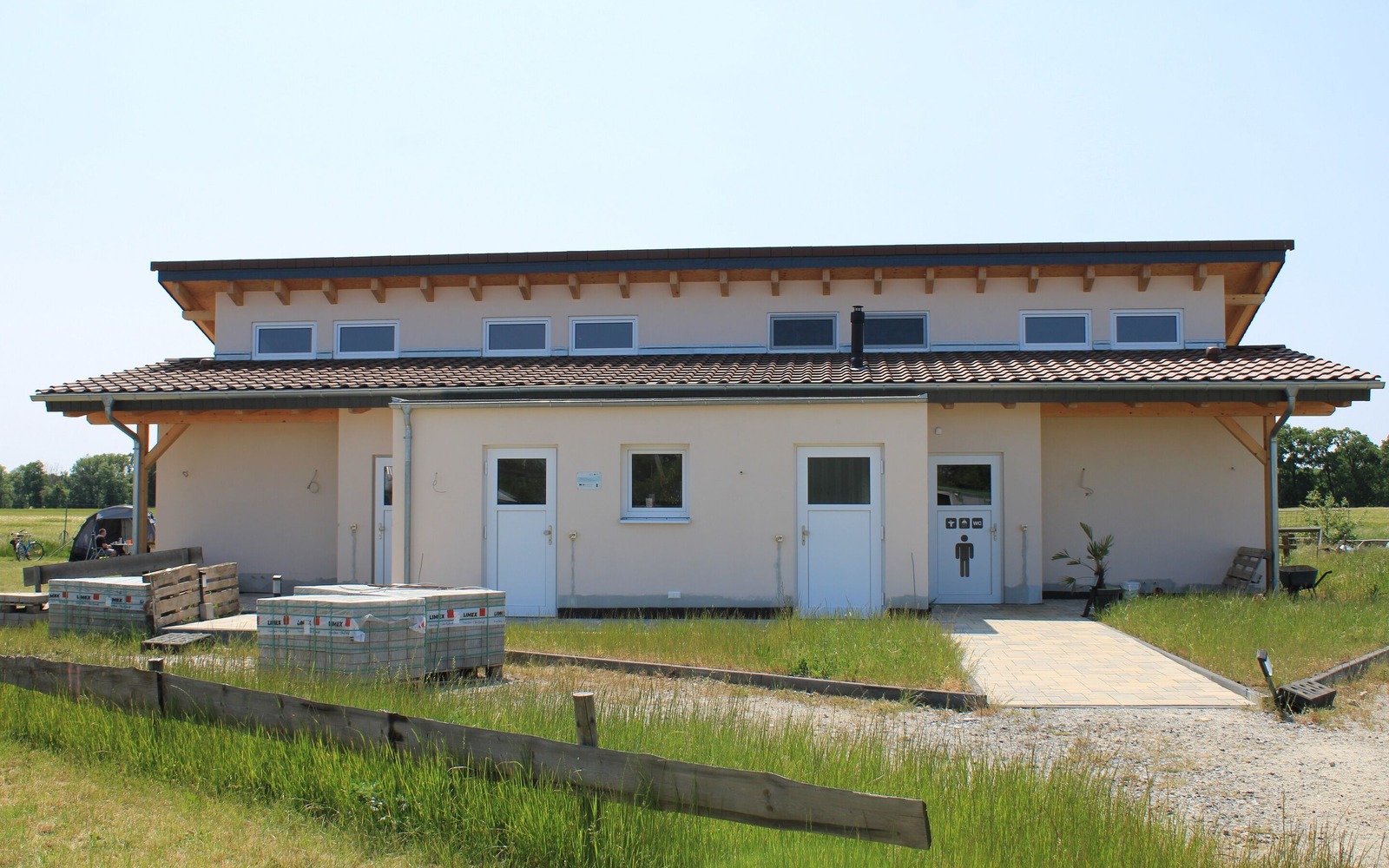 Sanitary facilities, Foto: Eva Lau, Lizenz: Tourismusverband Lausitzer Seenland e.V.