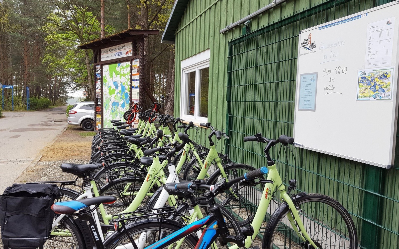 Radstützpunkt von aktiv-tours im Familienpark Senftenberger See, Foto: iba-aktiv-tours, Lizenz: iba-aktiv-tours