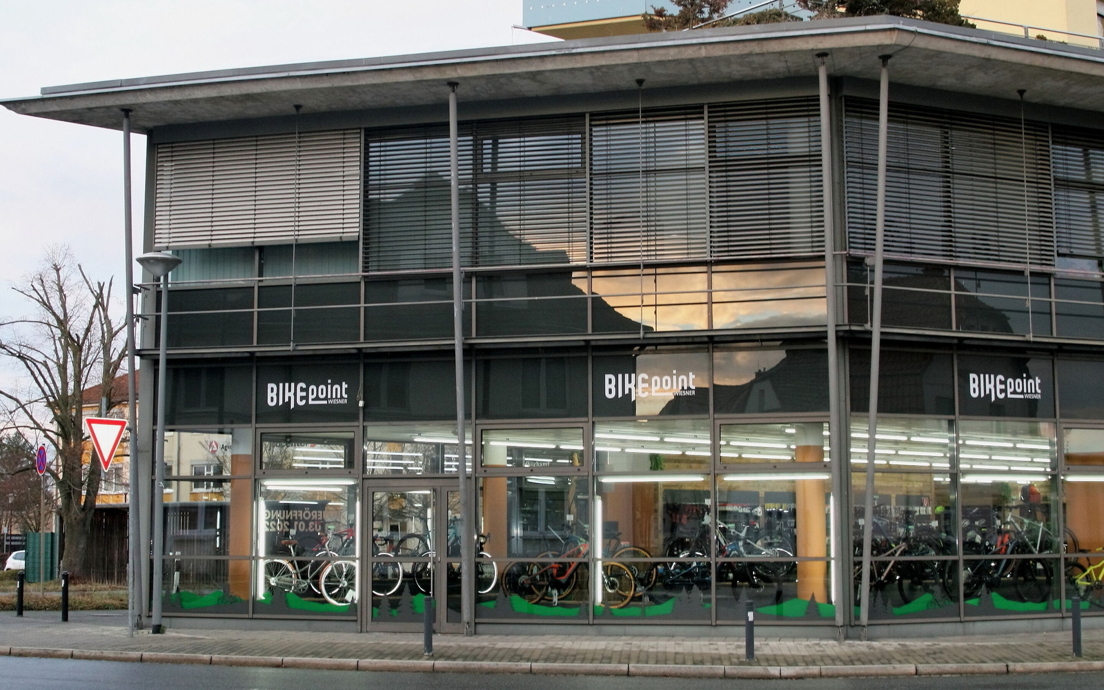 BIKEpoint Außenansicht, Foto: Heidi Mischke, Lizenz: BIKEpoint Wiesner