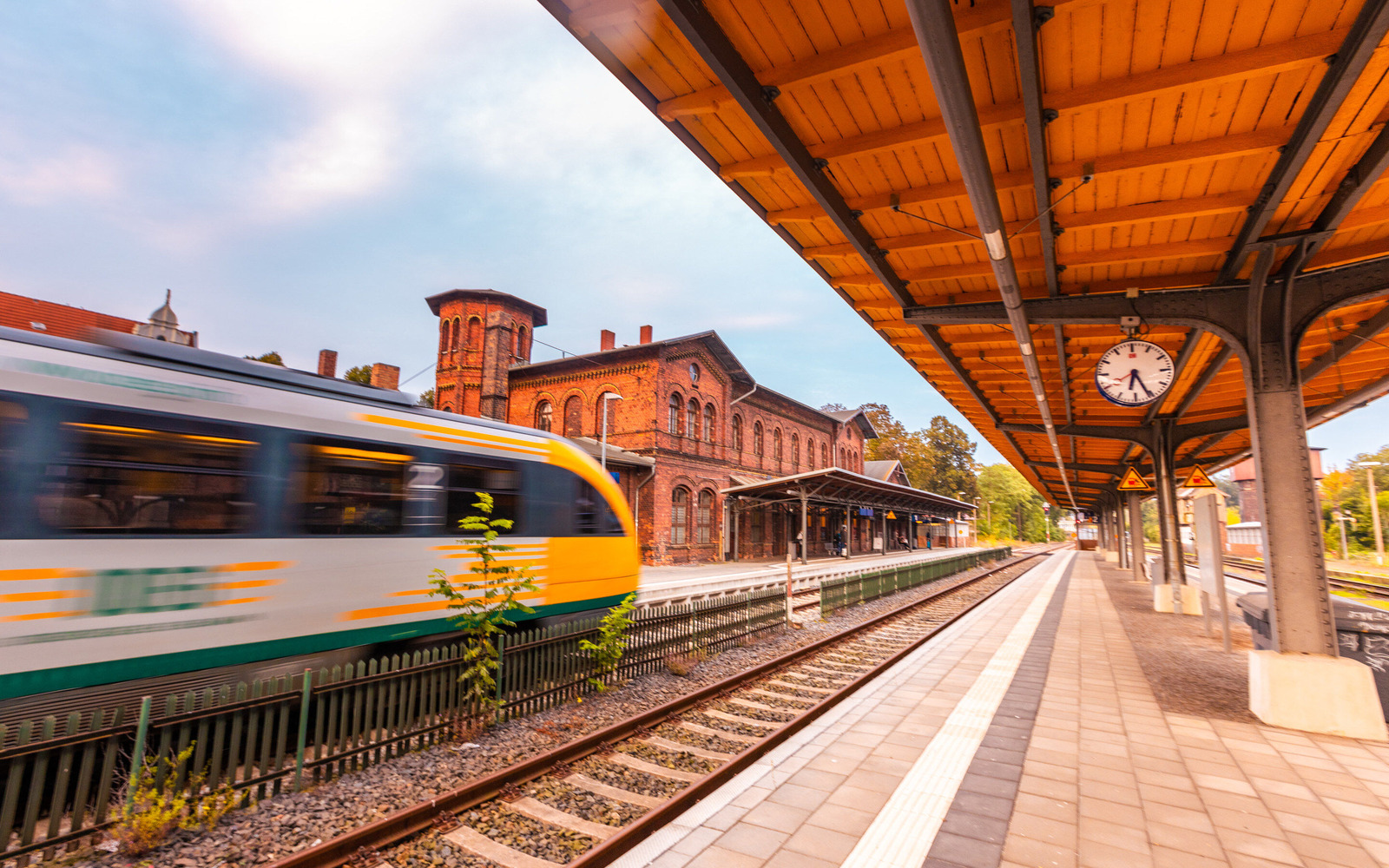 Bahnhof in Forst (Lausitz), Foto: Patrick Lucia, Lizenz: PatLografie