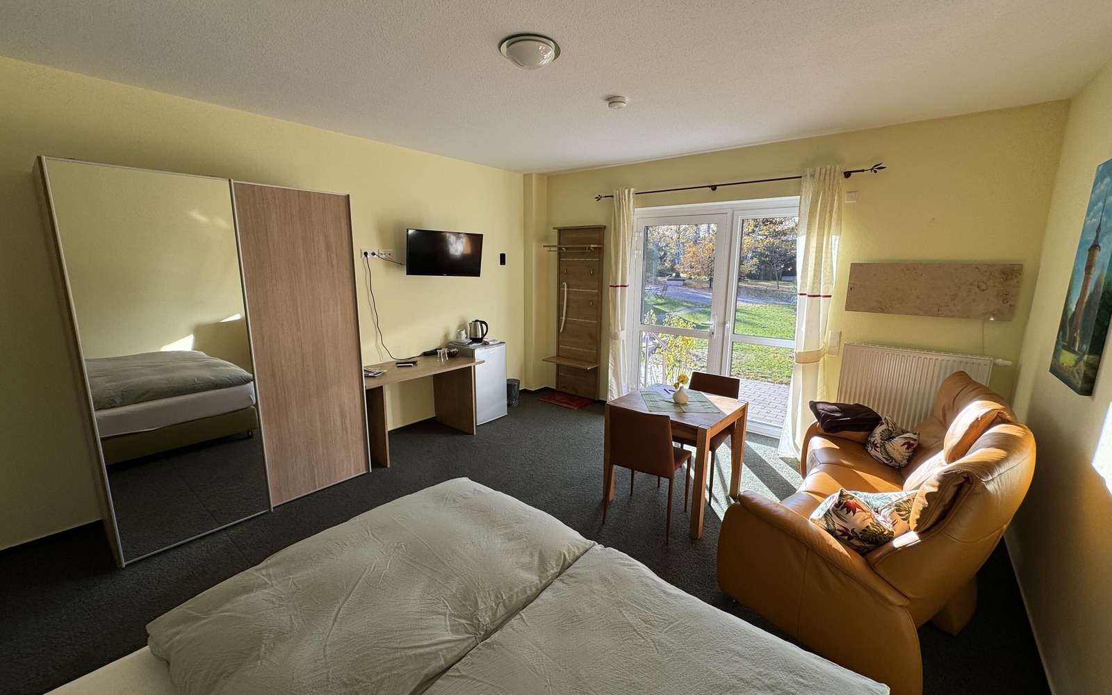 Zimmer für 2 Personen Badezimmer, Foto: Stadt Forst (Lausitz), Foto: Waldgürtel, Lizenz: Waldgürtel