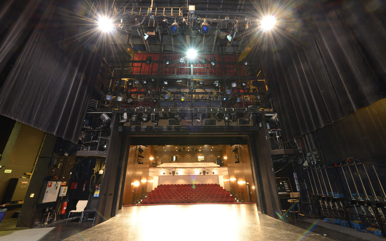 Bühnenturm des Theaters neue Bühne Senftenberg, Foto: Steffen Rasche, Lizenz: Zweckverband Neue Bühne - Niederlausitzer Theaterstädtebund Senftenberg
