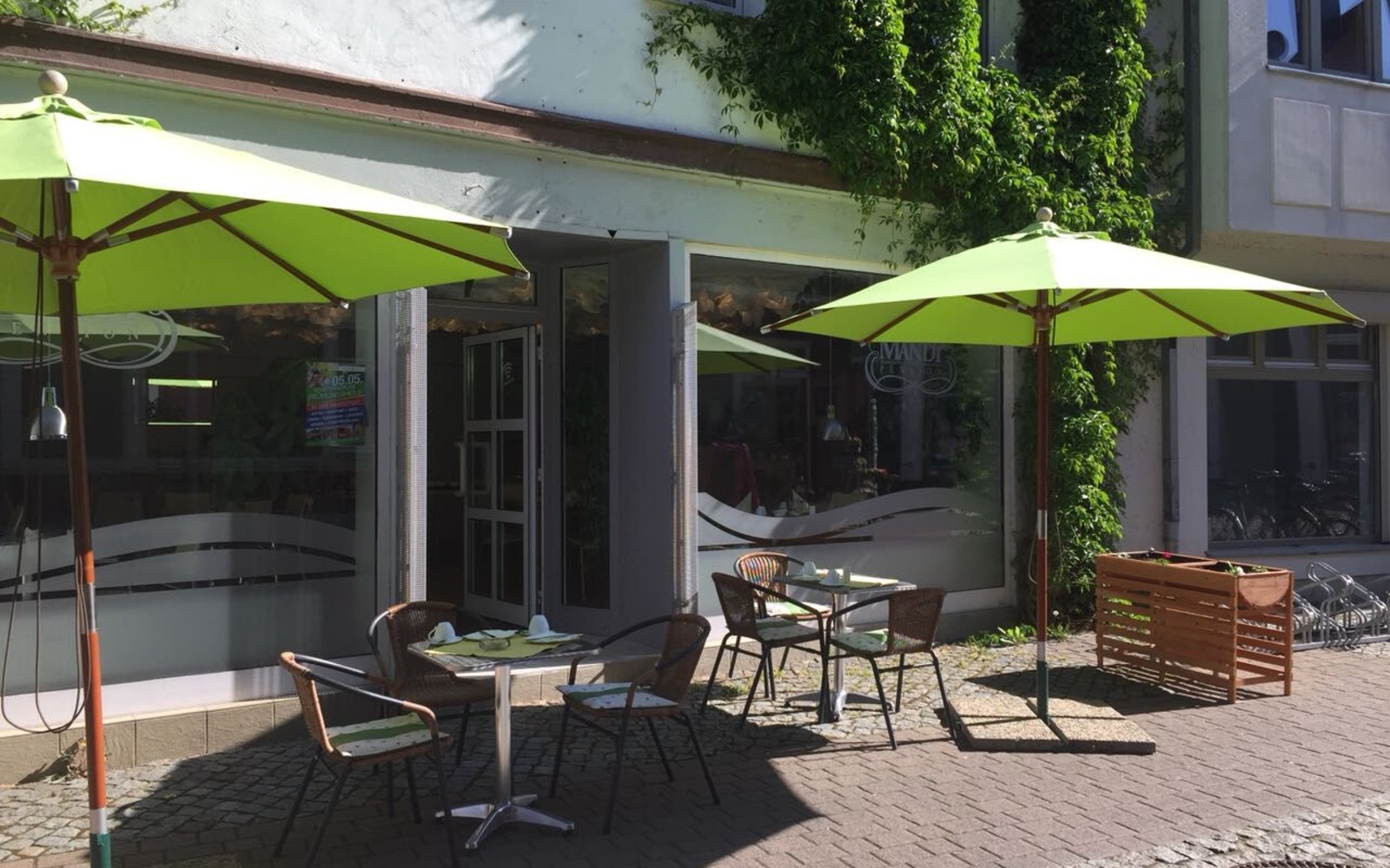 Außenansicht aus der Fußgängerzone, Foto: Pension Mandy