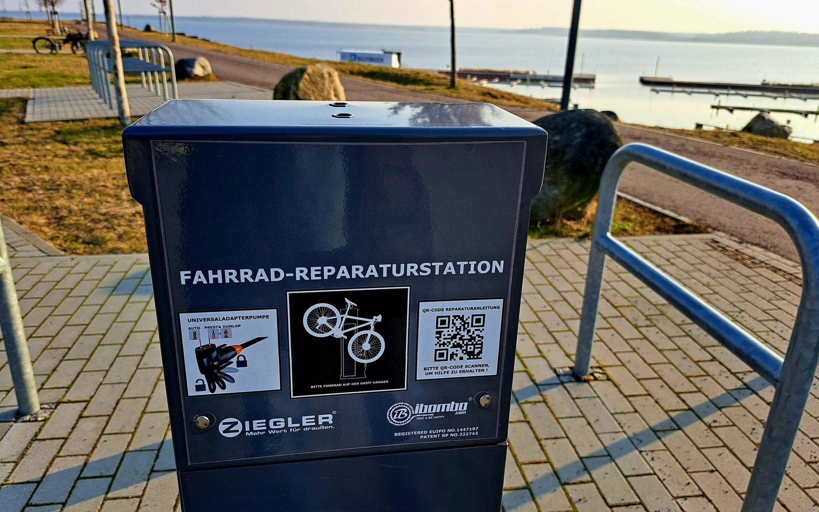 Beschreibung Reparaturstation am Großräschener See, Foto: N. Dittrich, Lizenz: Tourismusverband Lausitzer Seenland e.V.