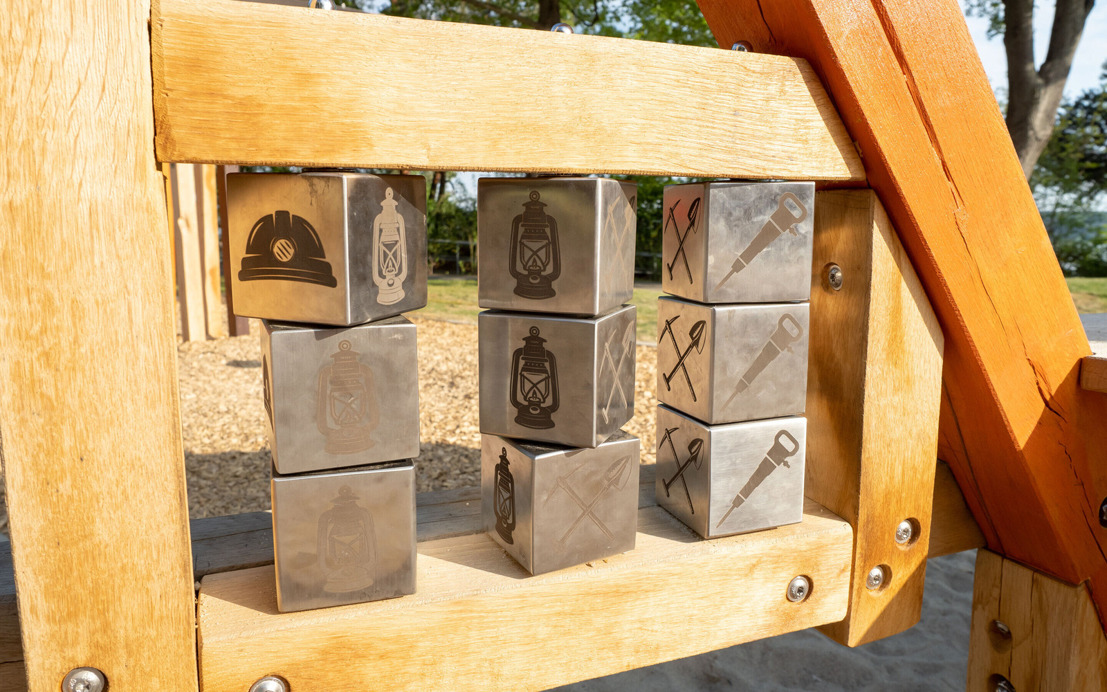 Spielelement Themenspielplatz "Bergmann", Foto: Dana Kersten, Lizenz: Touristinformation Senftenberg