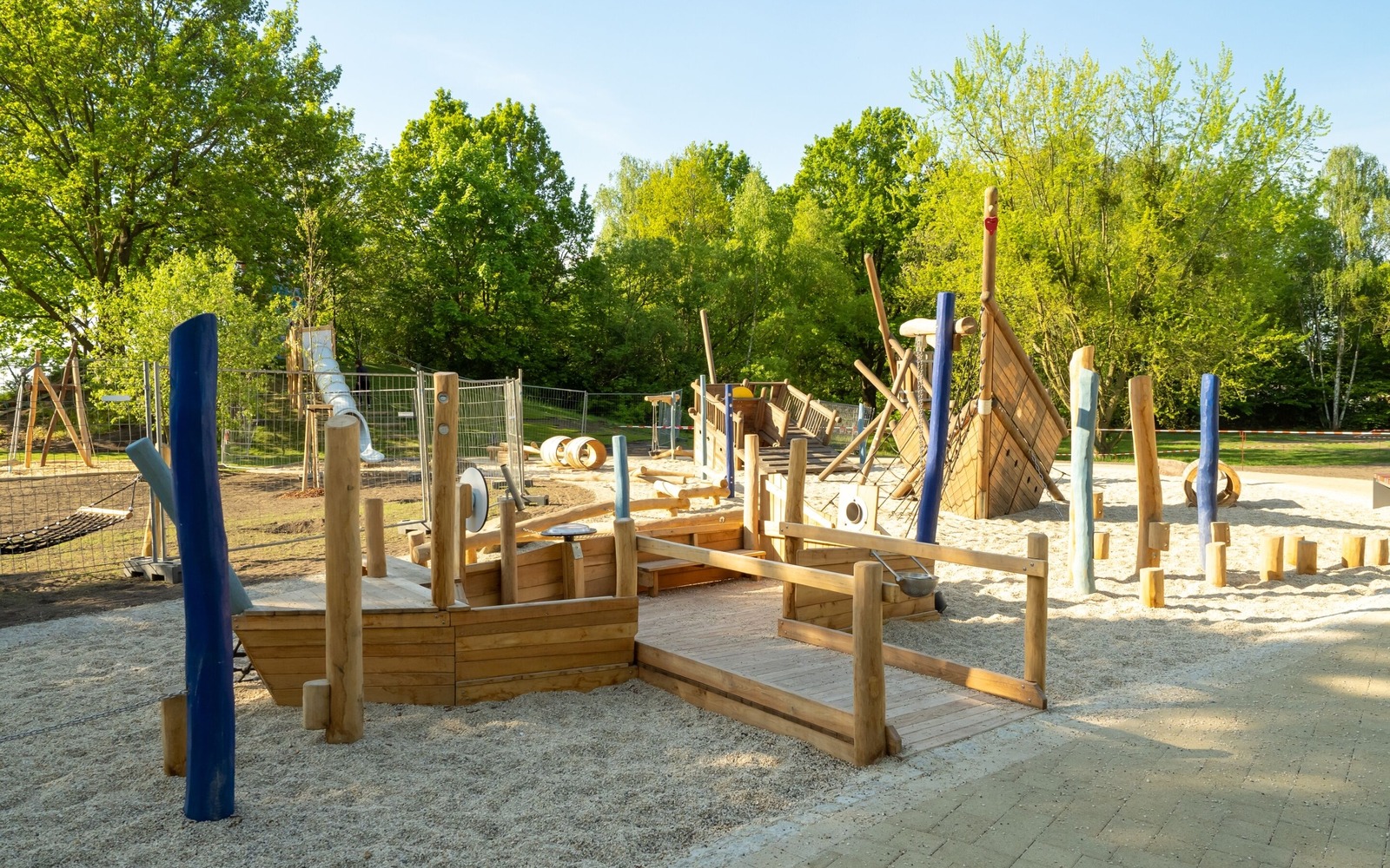 Spielelement Themenspielplatz "Vom Bergmann zum Seemann", Foto: Dana Kersten, Lizenz: Touristinformation Senftenberg