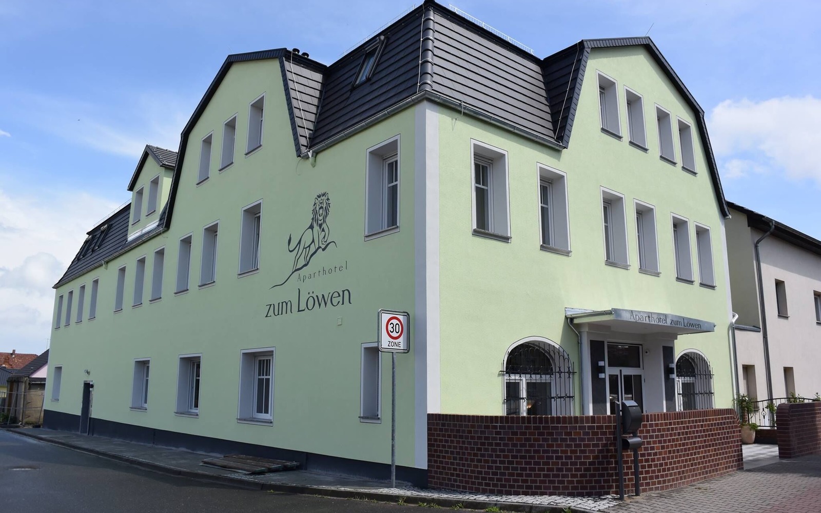 Außenansicht Aparthotel, Foto: Aparthotel zum Löwen
