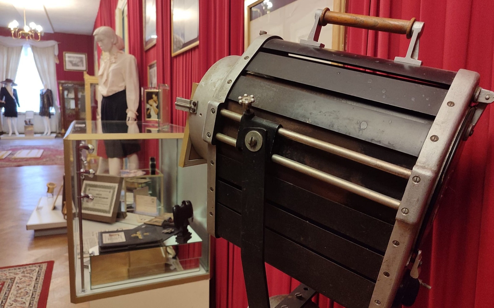 Výstava v kulturním zámku Lausitz Filmmuseum, Foto: Ariane Rykov, Lizenz: KULTURSCHLOSS LAUSITZ - Institut Romy Schneider Archiv & Museum e.V.